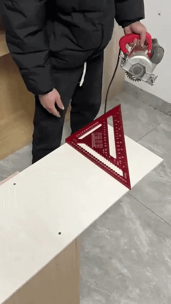 GIF